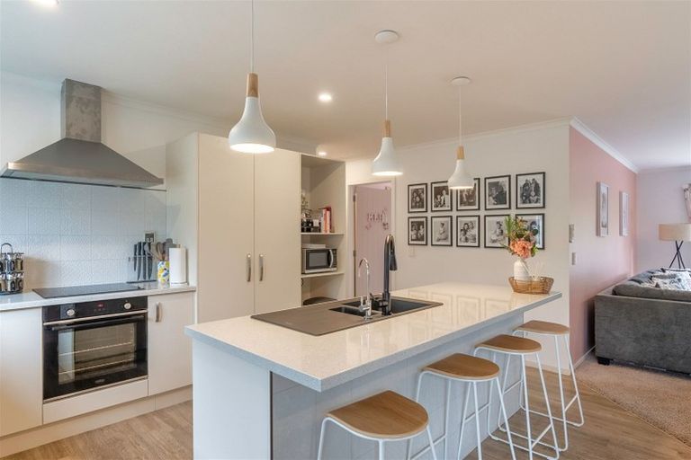 Photo of property in 208 Mazengarb Road, Paraparaumu, 5032