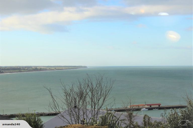 Photo of property in 10 Tamar Street, South Hill, Oamaru, 9400