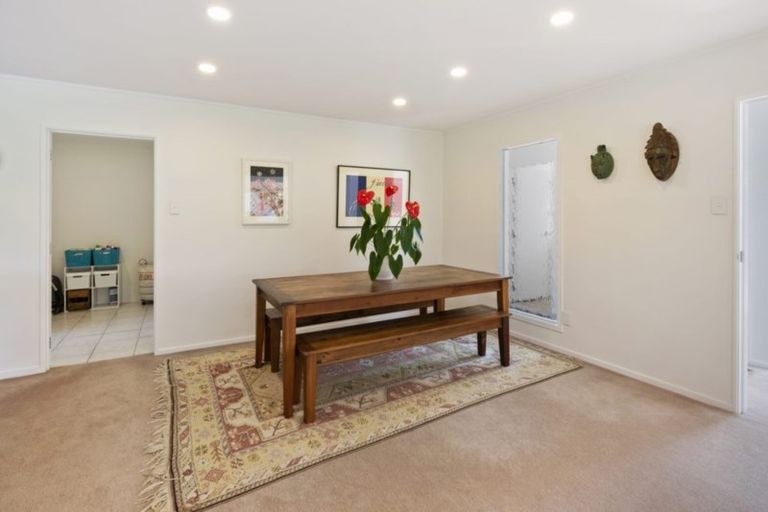 Photo of property in 2/7 Camden Place, Papatoetoe, Auckland, 2025