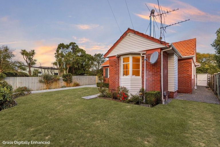 Photo of property in 16 Alport Place, Woolston, Christchurch, 8023