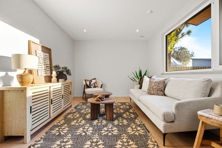 Photo of property in 135b Somerfield Street, Somerfield, Christchurch, 8024
