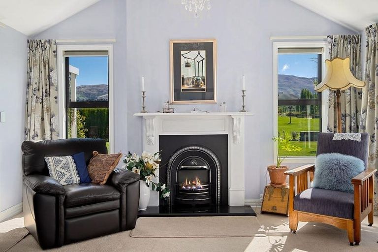 Photo of property in 1 Ash Lane, Cromwell, 9310