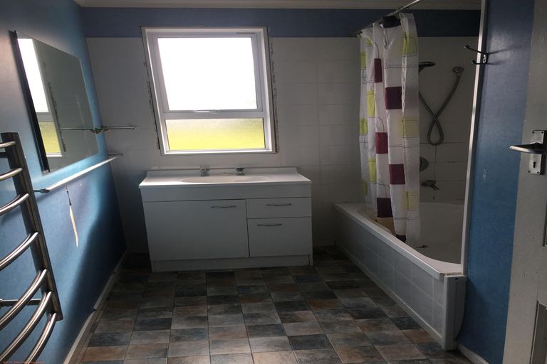 Photo of property in 14 Harris Street, Waimate, 7924