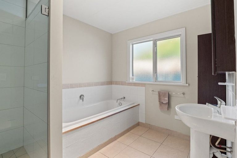 Photo of property in 15 Shanahan Lane, Arrowtown, 9302