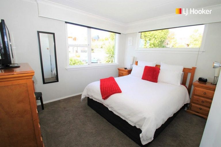 Photo of property in 2 Centennial Road, Fairfield, Dunedin, 9018