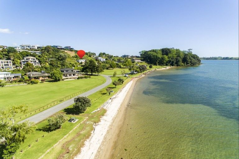 Photo of property in 39 Harbour View Road, Omokoroa, 3114