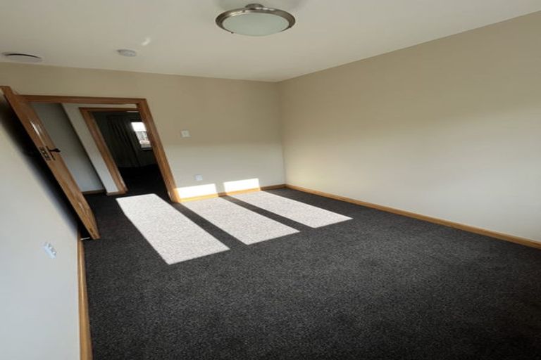 Photo of property in 22 Grassmere Street, Papanui, Christchurch, 8052