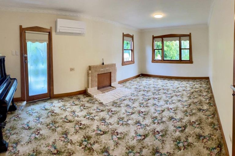 Photo of property in 30 Oak Street, Mangapapa, Gisborne, 4010