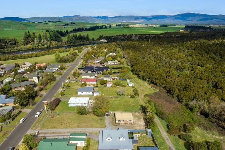 Photo of property in 16 Kutai Street, Turangi, 3334