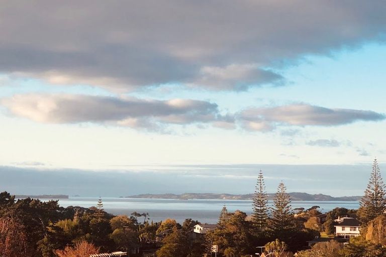 Photo of property in 3/2 Chilton Place, Howick, Auckland, 2014