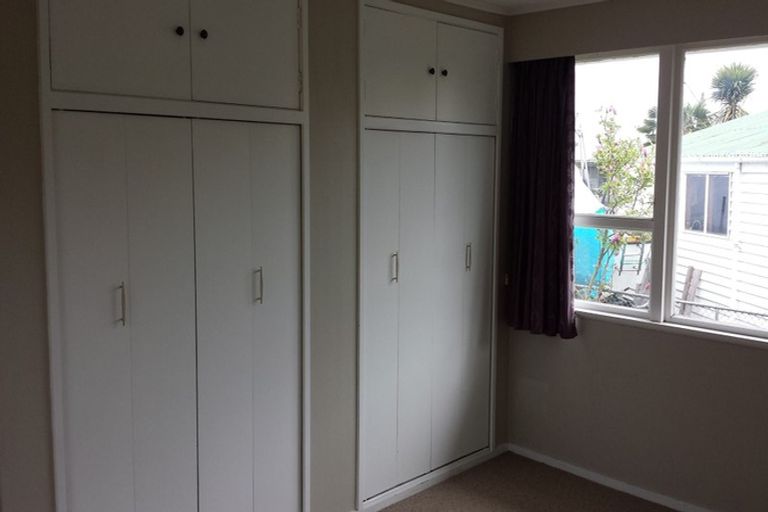 Photo of property in 809 Oxford Street, Saint Leonards, Hastings, 4120