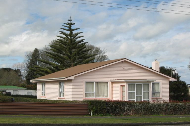 Photo of property in 92 Brecon Road, Stratford, 4332