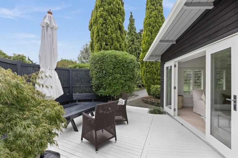 Photo of property in 17 Franklin Terrace, Havelock North, 4130