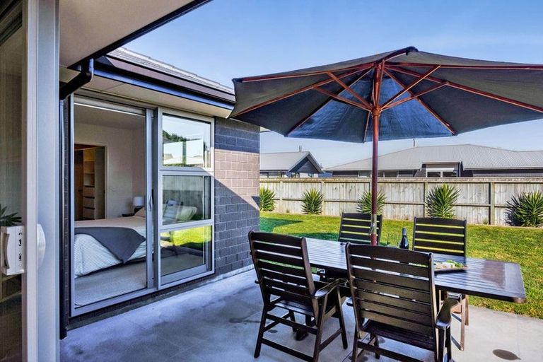 Photo of property in 17 Roka Street, Bell Block, New Plymouth, 4312