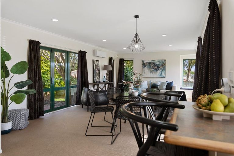 Photo of property in 4 Molyneux Place, Welcome Bay, Tauranga, 3112