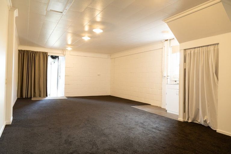 Photo of property in 16 Mayne Street, Waitara, 4320