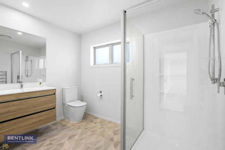 Photo of property in 986 Papamoa Beach Road, Papamoa Beach, Papamoa, 3118