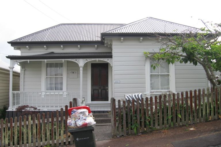 Photo of property in 69 Virginia Avenue West, Eden Terrace, Auckland, 1021