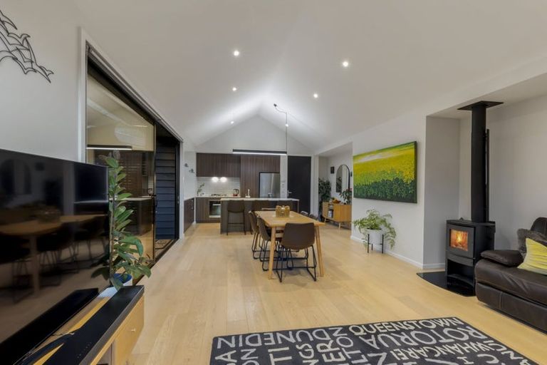 Photo of property in 17 Mckenzies Shute, Jacks Point, Queenstown, 9371