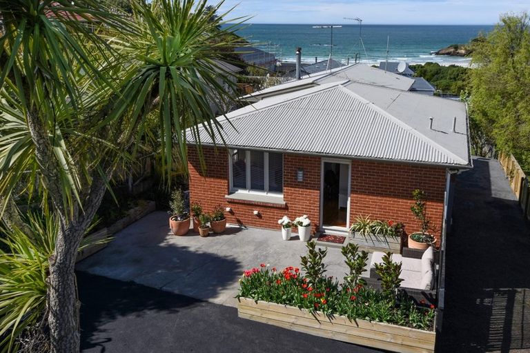 Photo of property in 15 Seaview Road, Brighton, Dunedin, 9035