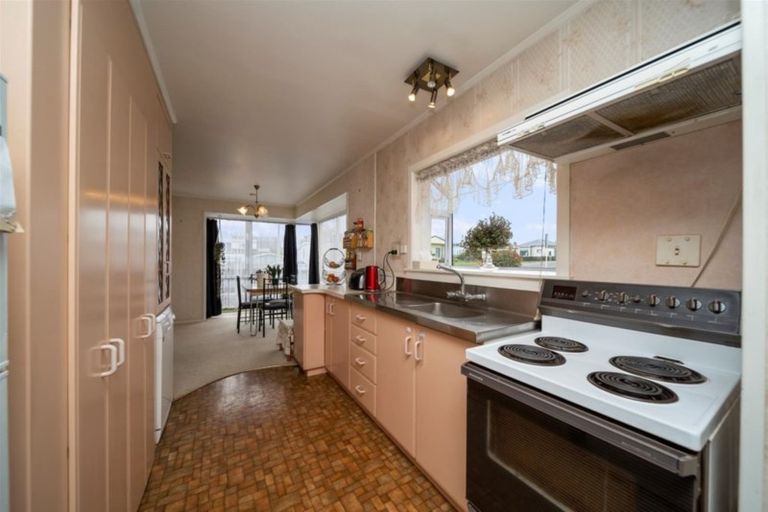 Photo of property in 34 Tayler Street, Eltham, 4322