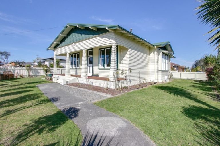 Photo of property in 801 Avenue Road East, Parkvale, Hastings, 4122