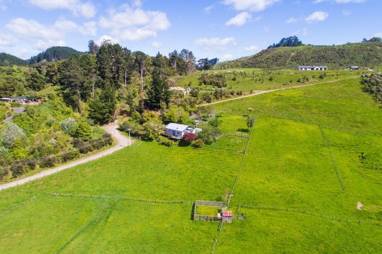 Photo of property in 941 Finnis Road, Pohangina, Ashhurst, 4884