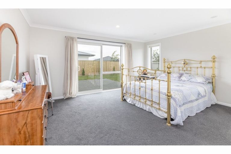 Photo of property in 7 Hickmott Street, Rangiora, 7400