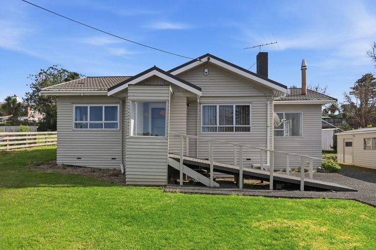 Photo of property in 73 Rodney Street, Wellsford, 0900