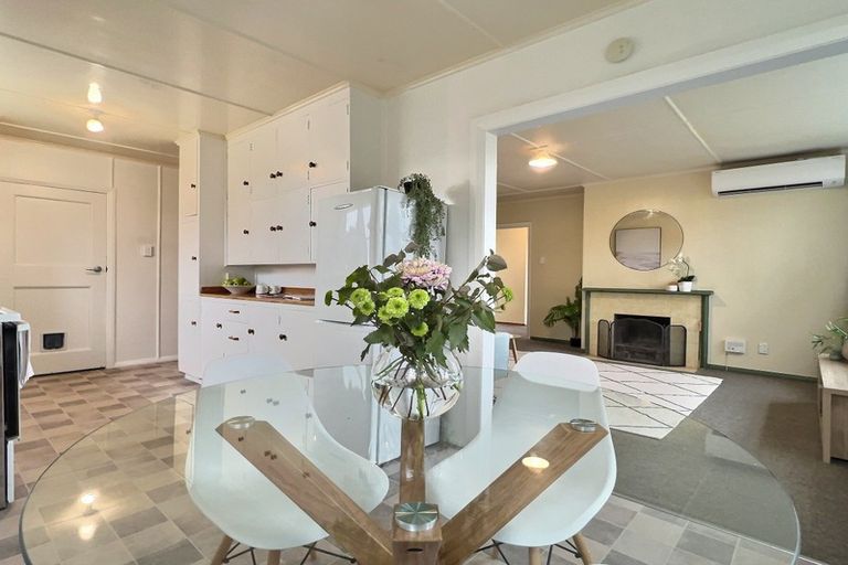 Photo of property in 3 Toro Street, Durie Hill, Whanganui, 4500