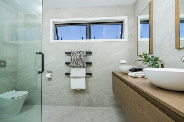 Photo of property in 9 Willis Street, Grasmere, Invercargill, 9810