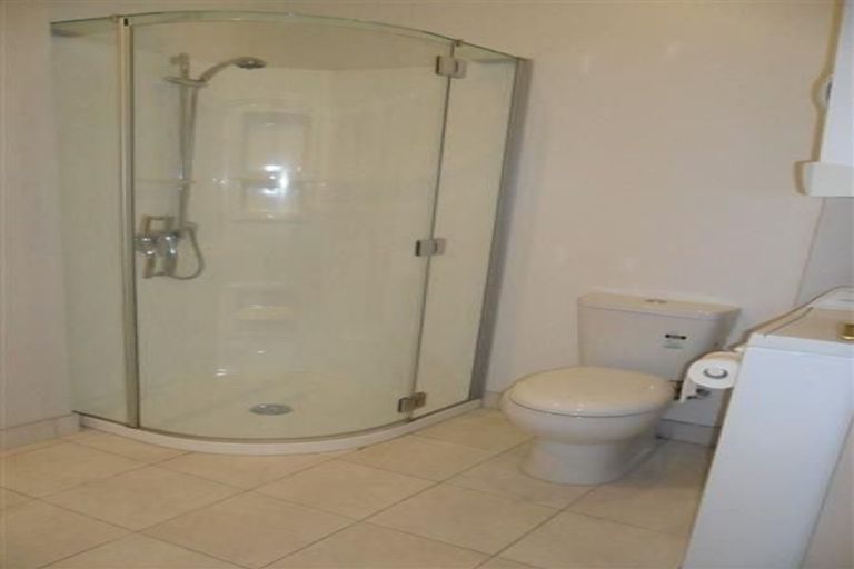 Photo of property in Courtenay Apartments, 203/120 Courtenay Place, Te Aro, Wellington, 6011