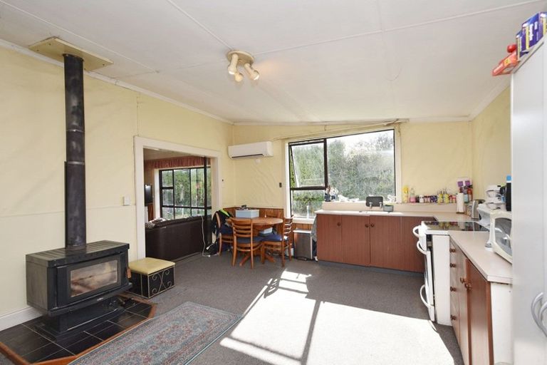 Photo of property in 700 Bluff Highway, Clifton, Invercargill, 9877