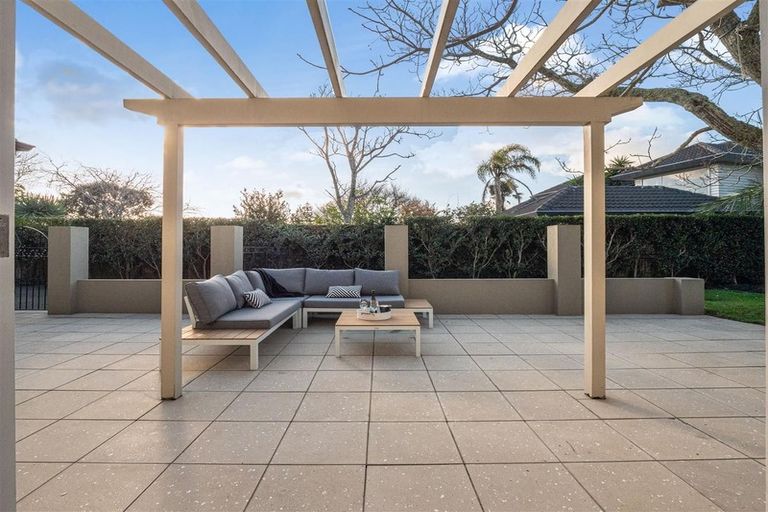 Photo of property in 136 Clovelly Road, Bucklands Beach, Auckland, 2012