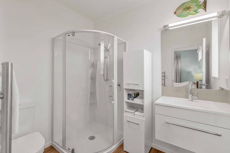 Photo of property in 18 Lansdowne Way, Rolleston, 7615