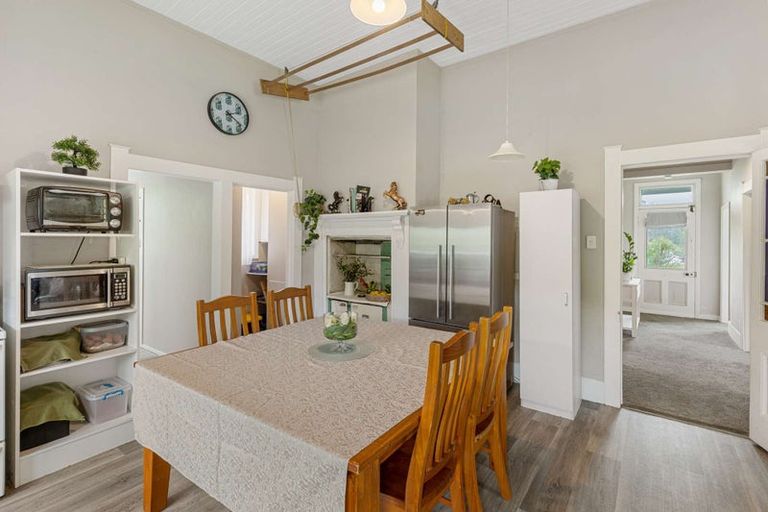 Photo of property in 14 Wilson Road, Hunterville, 4730