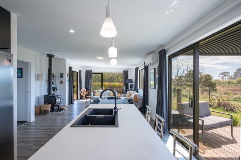 Photo of property in 13 Topi Way, Mapua, 7005