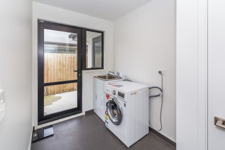 Photo of property in 4 Katrine Drive, Marshland, Christchurch, 8083