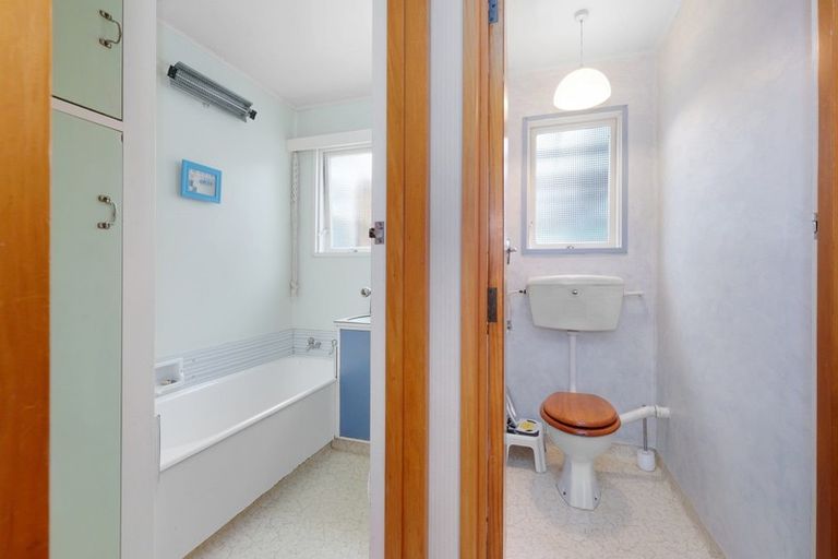 Photo of property in 27 Hinaki Street, Inner Kaiti, Gisborne, 4010