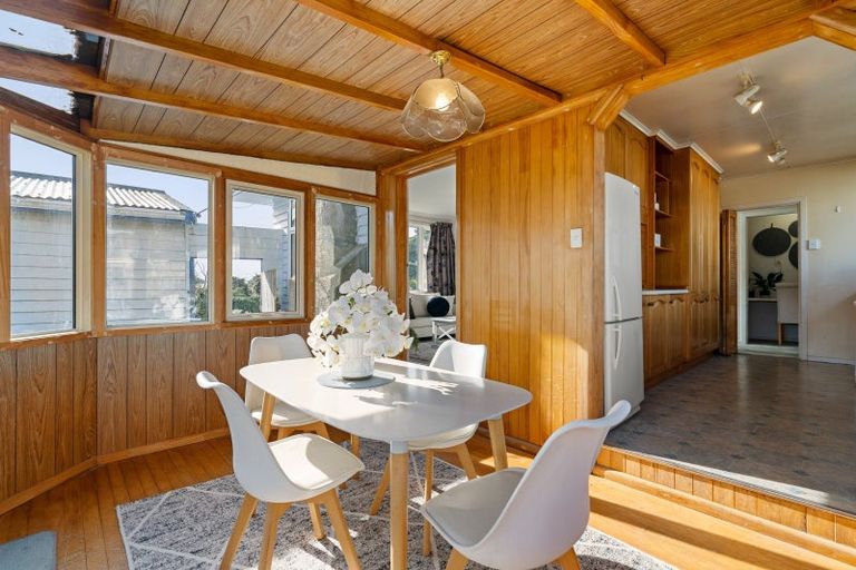 Photo of property in 68 Fraser Avenue, Johnsonville, Wellington, 6037