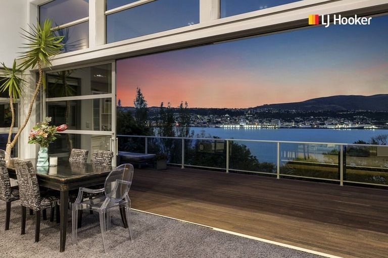 Photo of property in 8a Doon Street, Vauxhall, Dunedin, 9013