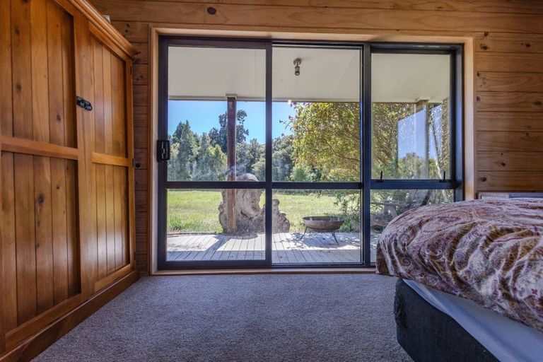 Photo of property in 50 Mehrtens Road, Arahura Valley, Hokitika, 7882