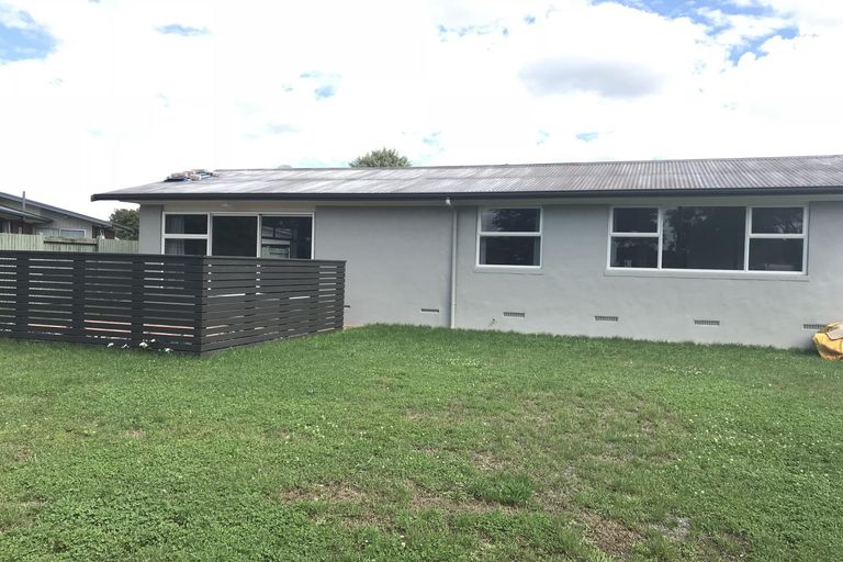 Photo of property in 14 Pulham Crescent, Queenwood, Hamilton, 3210