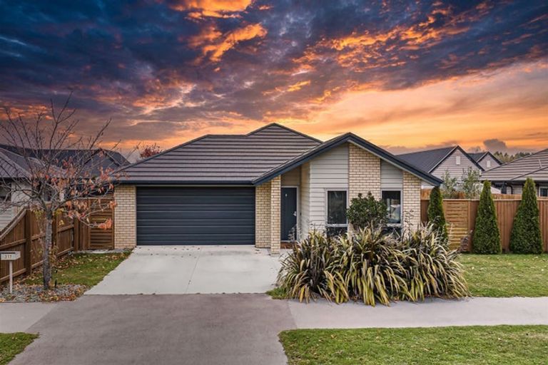 Photo of property in 317 Halswell Junction Road, Halswell, Christchurch, 8025