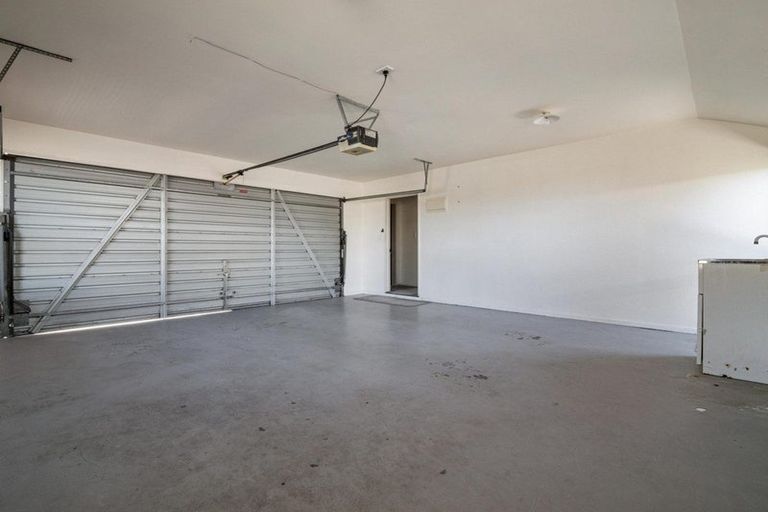 Photo of property in 14 Wrights Road, Addington, Christchurch, 8024