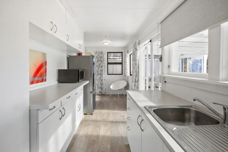 Photo of property in 10 Tatahi Street, Te Puru, Thames, 3575