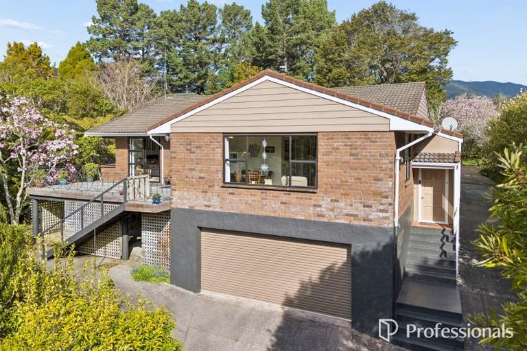 Photo of property in 136 Plateau Road, Te Marua, Upper Hutt, 5018