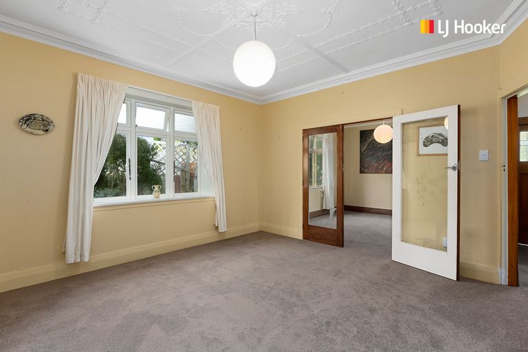 Photo of property in 24 Springhill Road, Mornington, Dunedin, 9011