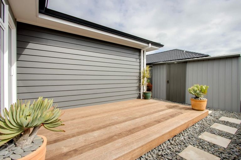 Photo of property in 18 Arrow Place, Te Awa, Napier, 4110