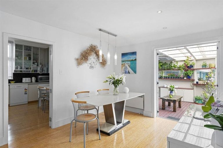 Photo of property in 1/167 Springfield Road, St Albans, Christchurch, 8014